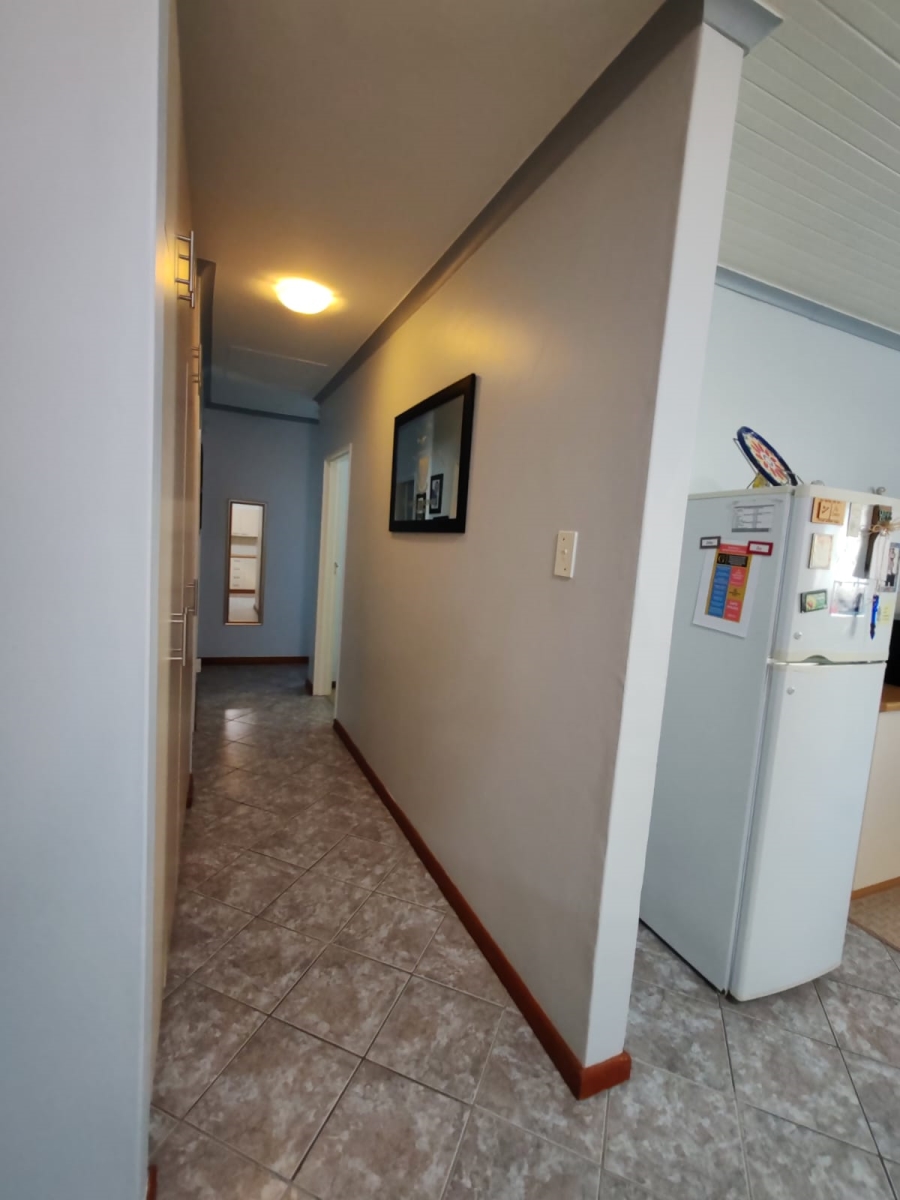 3 Bedroom Property for Sale in De Kelders Western Cape